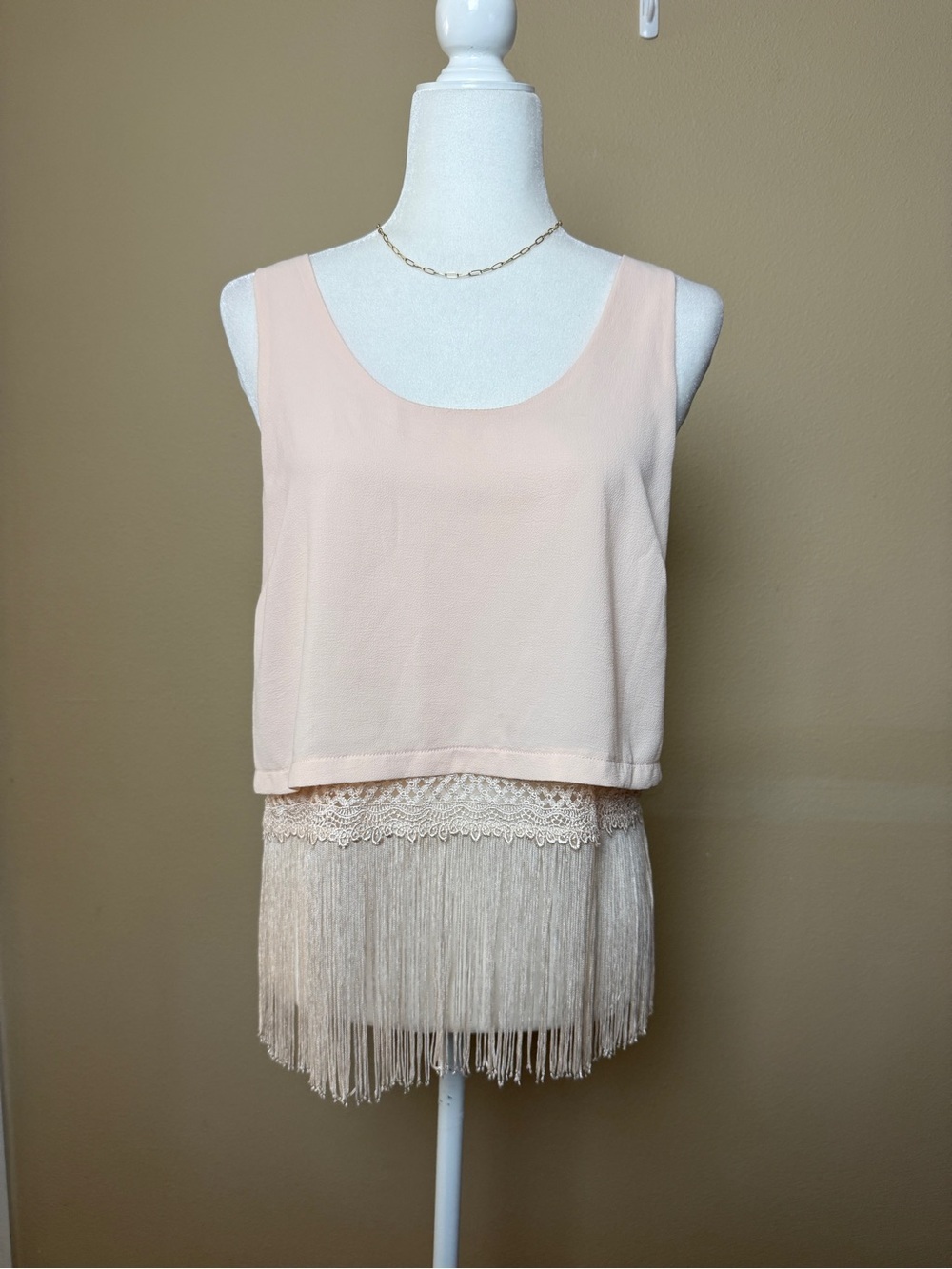 ASTR Women’s Fringe Tank Top Size Medium